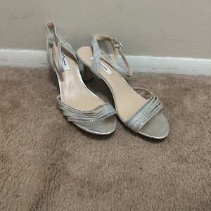 EUC Nina Silver Strappy Heels